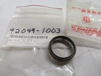 NOS NEW OEM ORIGINAL KAWASAKI KZ1000 KZ750 CLUTCH RELEASE OIL SEAL 92049-1003