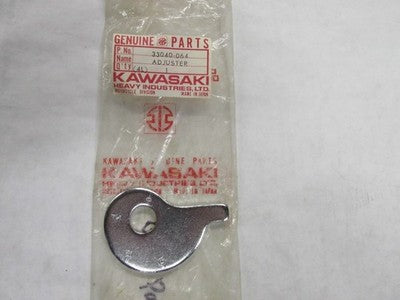 KT250 rear axle  33040-064