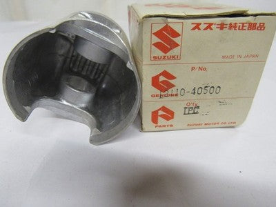 NOS NEW OEM ORIGINAL SUZUKI 1980-81 RS175 RS175 STD  PISTON    12110-40500