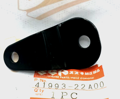 NOS OEM Suzuki 41993-22A0 1985-88 LT230 S Right Upper Engine Mount Plate