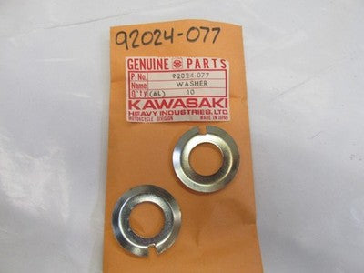 NEW OEM KAWASAKI KE175 KE250 18MM LOCK WASHER 92024-077  SOLD AS 2