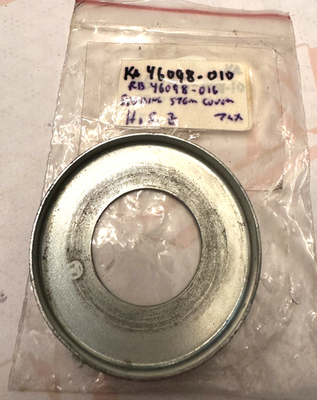 Kawasaki 46098-010 Z1 H1 H2 S1 S2 S3 KH KZ KH Steering Stem Cap NOS