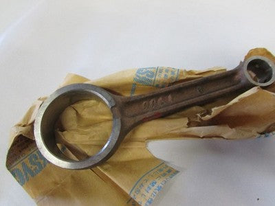 NOS Suzuki 1985 1986 lt230 connecting rod 12161-22a01