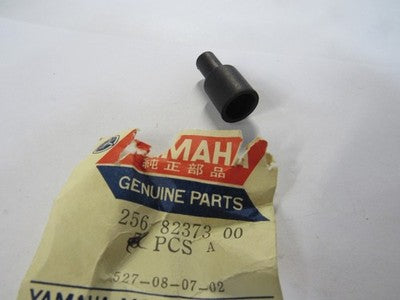 NOS Yamaha 1970-1973 XS1 XS2 TX650 High Tension Cord Seal 256-82373-00