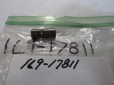 New OEM Yamaha 1L9-17811-00-00 Tachometer Gear Housing NOS