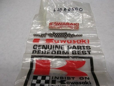 Kawasaki NOS 600A0500 Steel Ball 5 32 S1 S2 S3 F6 F7 EJ EL EN ER EX  SOLD AS 44