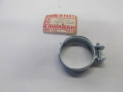 NOS KAWASAKI 92037-023 AIR CLEANER CLAMP - W1, W1SS