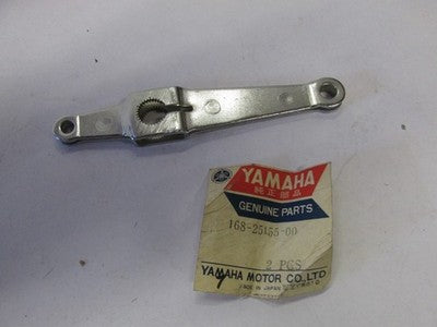 NOS Yamaha 73-74 RD250 R3 R5 YR2 OEM Front Brake Cam Lever 168-25155-00