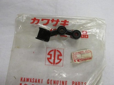 KAWASAKI Z1 900 RIGHT HAND FOOT REST NOS OEM 34003-037