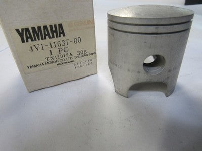 NOS Yamaha YZ80 YZ 1981-1982 Genuine Oversize Piston .75 3rd Over 4V1-11637