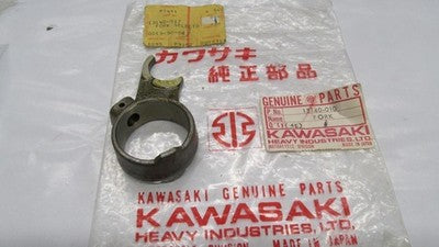 KAWASAKI KD80 KD100 G3SS G4TR NOS OEM 2ND LOW FORK SELECTOR 13140-010