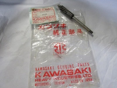 KAWASAKI 1978 1979 - 1983 KZ400 KZ440 CYLINDER HEAD COVER TACHOMETER DRIVE GEAR