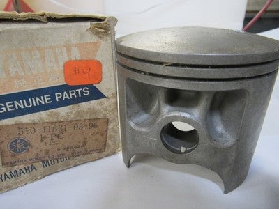 NOS Yamaha 1975 MX400 Standard Piston 510-11631-03-96