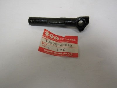 NOS Suzuki 1979-1980 GS550 GS750 GS850 Front Footrest Left Bar 43526-45010