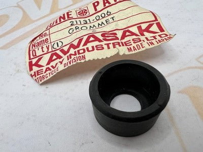 Kawasaki NOS NEW 21131-006 Plug Cap Grommet Z1 KZ ZN ZX KZ1300 KZ1100 KZ1000