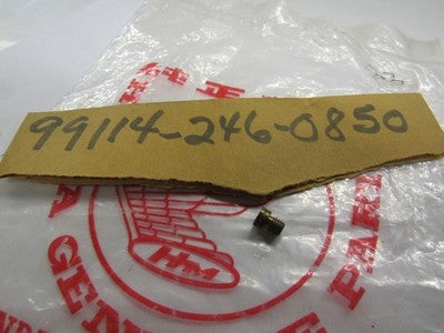 NOS HONDA MAIN JET #85       99114-246-0850 SET OF 2