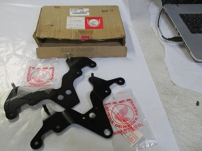 NOS Honda 1980-1982 CB650 Meter Bracket 37211-460-000