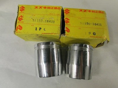SUZUKI 1969 TS250 SAVAGE NOS FORK NUT AND FORK SEAL SET 51150-16411