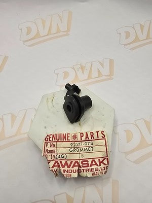 1971-1975 Kawasaki F7 Carburetor Grommet NOS 92071-073 175