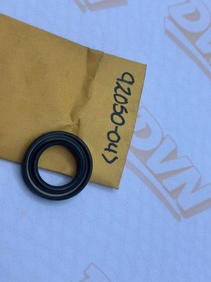 New NOS Genuine Kawasaki Oil Seal KZ 1000 Police KZ 900 Z1 92050-047
