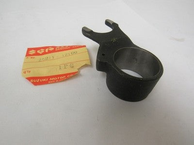 Suzuki A100,RV90  nos shift fork # 1  P.N  25211-12100