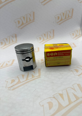 NOS Suzuki  80K10 80K11 80K15 PISTON 1.0 12110-03710   1MM OVER