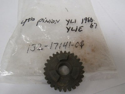 Yamaha Twinjet YL1 YL1E 4th Pinion Gear Transmission 27T NOS P N 132-17141-00