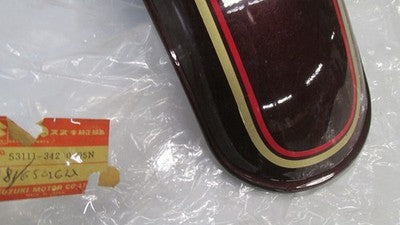 NOS 1981 GS650G NOS FRONT FENDER   53111-34200-05N