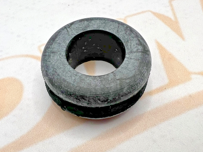 NOS Can-Am OEM Grommet 2010-2012 Spyder 293720087