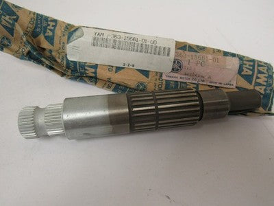 NEW NOS Genuine Yamaha Kick Starter Axle SC500          363-15661-01
