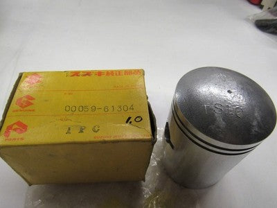 Suzuki T10 NOS  2nd over  size piston 00059-61300    1.0mm