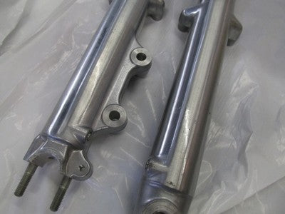 Genuine Suzuki GS400 NOS FRONT FORK LEG SET 51140-44031 51130-44033