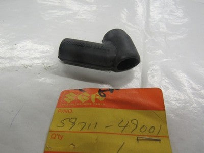 GENUINE SUZUKI GS750 GT250 GT185 GS400X MASTER CYLINDER BOOT O.E.M# 59711-49001