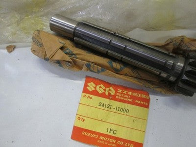 Suzuki T20 TC250 nos countershaft 1966-68 24121-11000