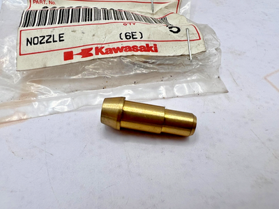 New OEM Kawasaki 92062-3705 Nozzle NOS