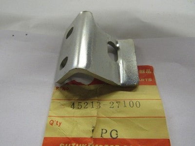 SUZUKI RV90  ROVER  NOS SEAT CLAMP GUIDE PLATE LATCH BRACKET 72 -77  45213-27100