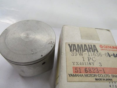 NOS 1983-1984M YAMAHA YZ125 NOS OEM 2ND OVER PISTON 39W-11636-01