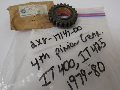 Yamaha 1979 IT400 1980 YZ425G Gear 4th Pinion 22t 2X8-17141-00