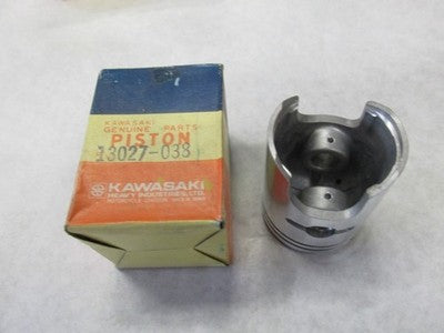 Kawasaki NOS NEW 13027-038 Piston O/S .040 G3 G3SS G3TR Bushmaster 1973