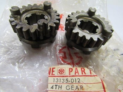 NOS Genuine 71-75 Kawasaki F6 125 F7 175 Tranny 4th Output Gear OEM NEW