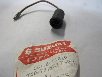 NOS SUZUKI T200 T20 TC250  METER SOCKET  36118-11610