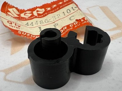 Suzuki NOS NEW 44486-32101 Breather Clamp DR RM SP TM TS