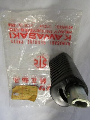 NEW KAWASAKI KZ750 KZ1000 KZ1100 KZ650 Rear Step Foot Peg GPZ NOS 34028-1024