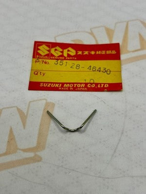 Suzuki NOS NEW 35128-46430 Spring DS DS80