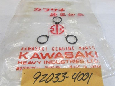 NEW Genuine OEM Kawasaki8 C Clip Circlip 92033-4001