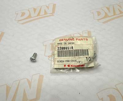 Kawasaki NOS NEW 220B0510 Pan Head Screw 5x10