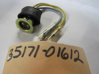 Suzuki M31 M12 M15 NOS HEADLAMP SOCKET 35171-01612