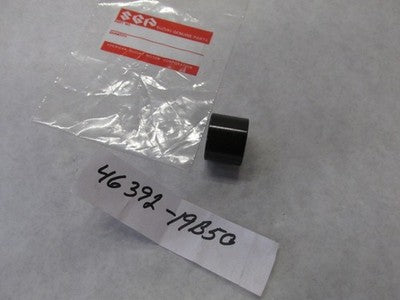 NOS OEM NEW ORIGINAL SUZUKI LT-4WD LT-F4WD REAR CARRIER FRONT SPACER 46392-19B50