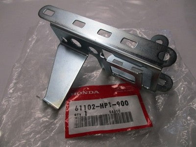 Genuine Honda 2007-2008 TRX450 Left Shroud Stay 61102-HP1-900