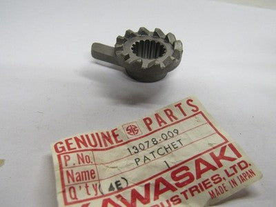 KAWASAKI KX125 KDX175 KDX250 KLX250 KL250 KX250 13078-009 Ratchet